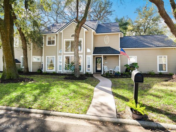2280 OAK FOREST Drive, Jacksonville Beach, FL 32250