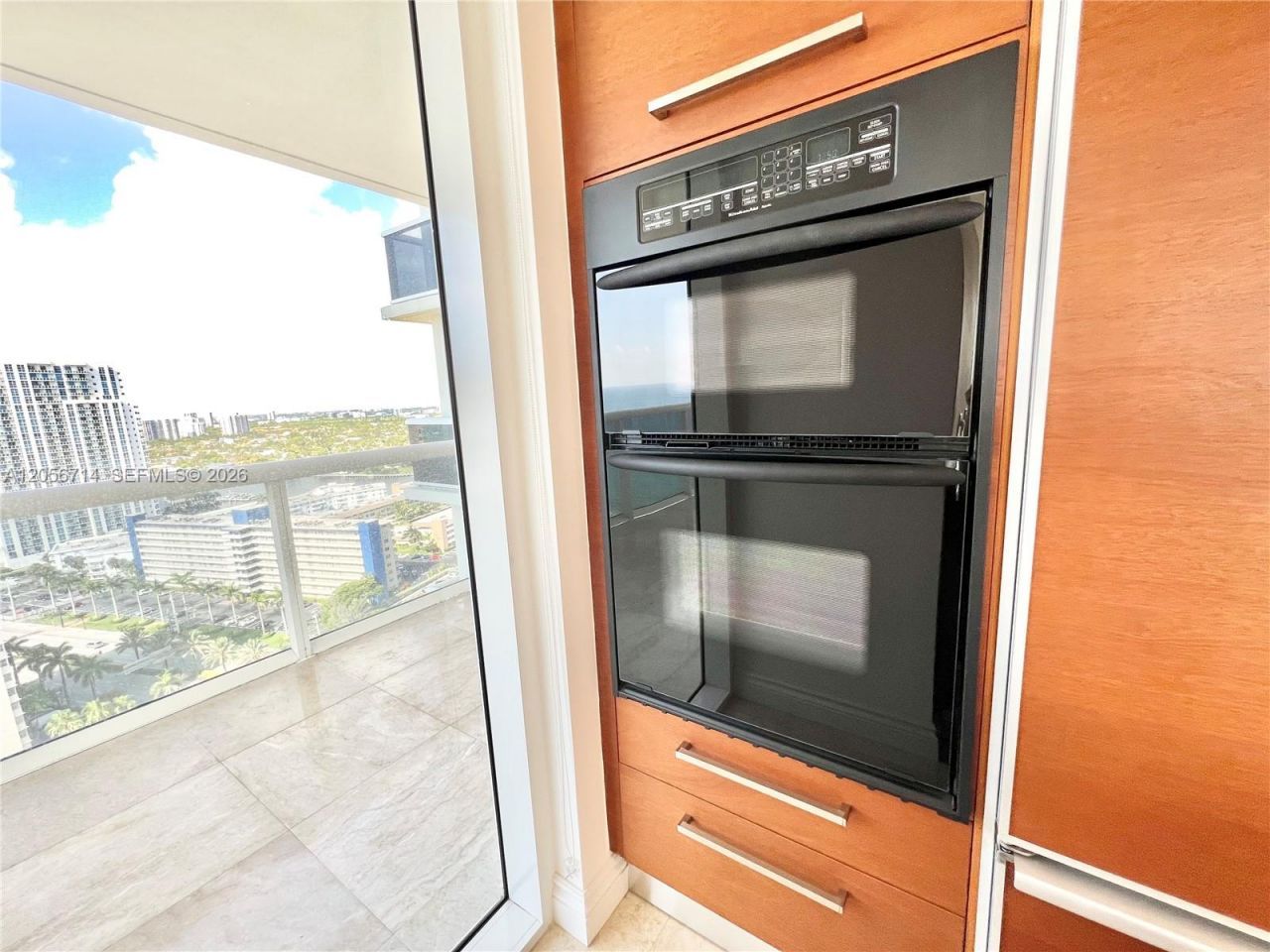 1850 S Ocean Dr , Unit 2204, Hallandale Beach, FL 33009 Photo