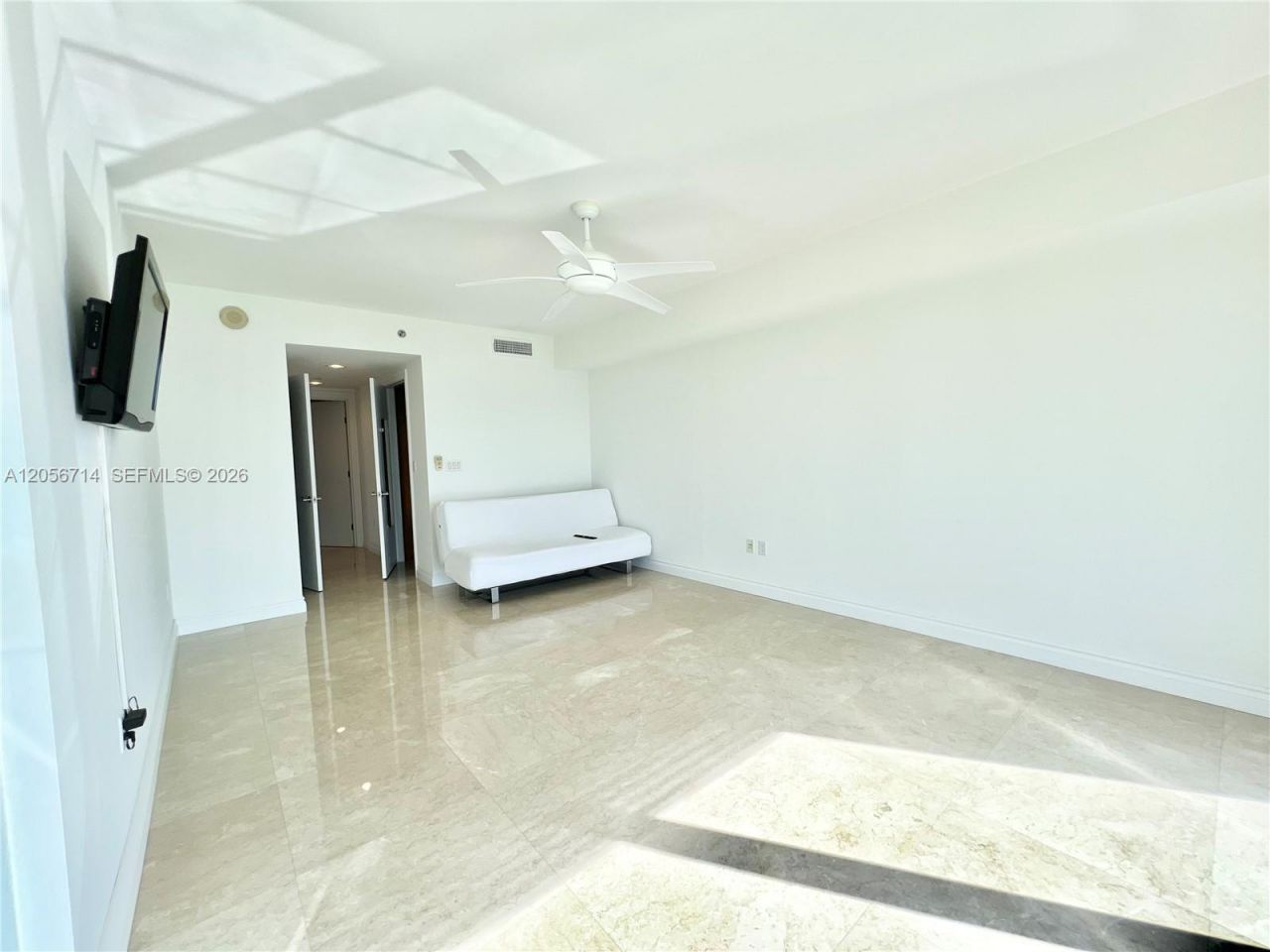 1850 S Ocean Dr , Unit 2204, Hallandale Beach, FL 33009 Photo