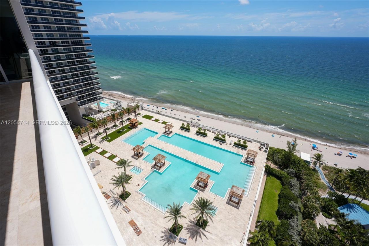 1850 S Ocean Dr, Unit 2204, Hallandale Beach, FL 33009 Photo