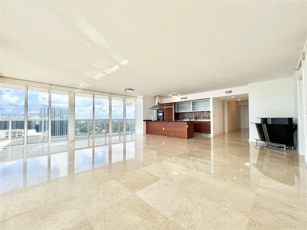 1850 S Ocean Dr , Unit 2204, Hallandale Beach, FL 33009 Photo
