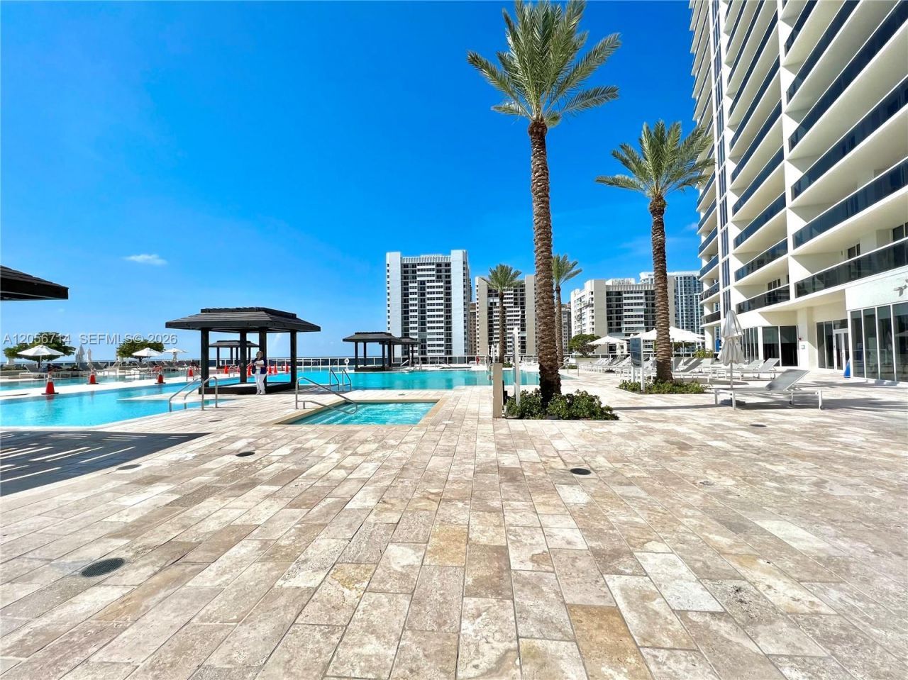 1850 S Ocean Dr, Unit 2204, Hallandale Beach, FL 33009 Photo