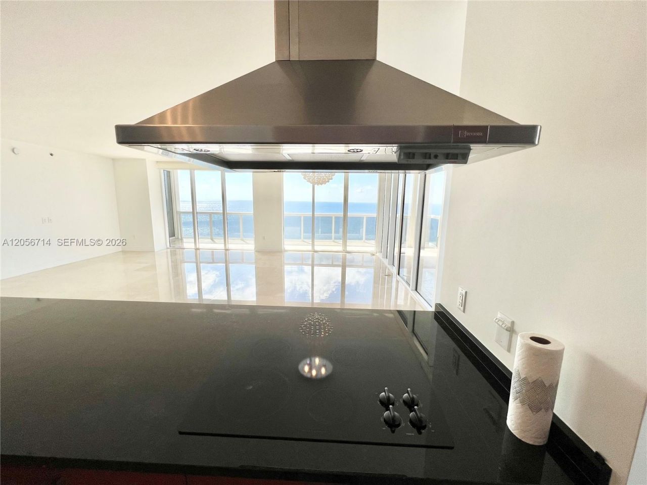 1850 S Ocean Dr , Unit 2204, Hallandale Beach, FL 33009 Photo