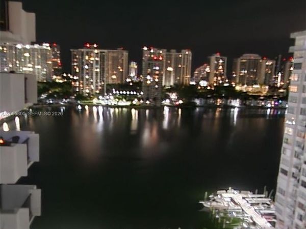 2750 NE 183rd St , Unit 1701, Aventura, FL 33160