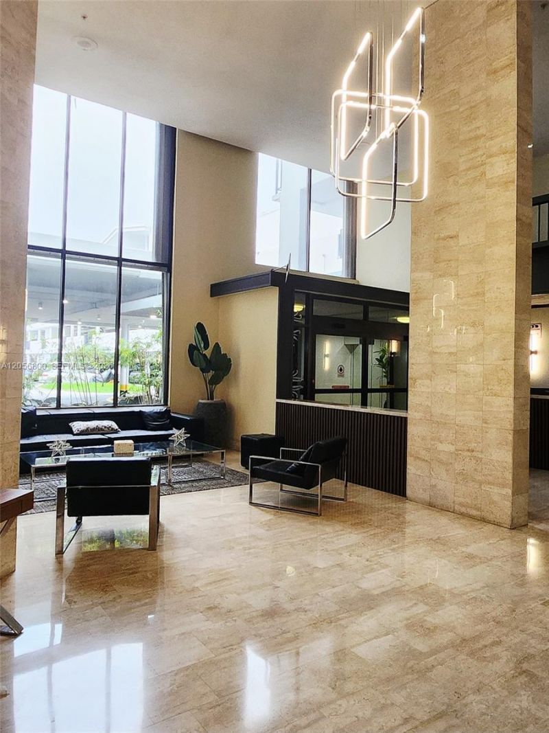 2750 NE 183rd St , Unit 1701, Aventura, FL 33160 Photo