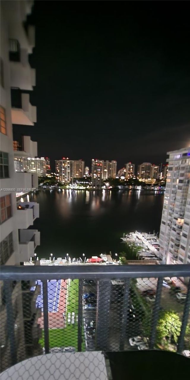 2750 NE 183rd St , Unit 1701, Aventura, FL 33160 Photo
