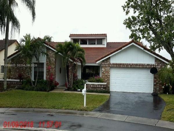 1661 NW 100th Way , Plantation, FL 33322
