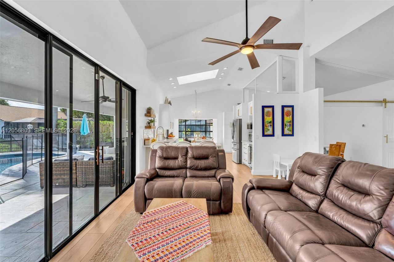 1661 NW 100th Way, Plantation, FL 33322 Photo