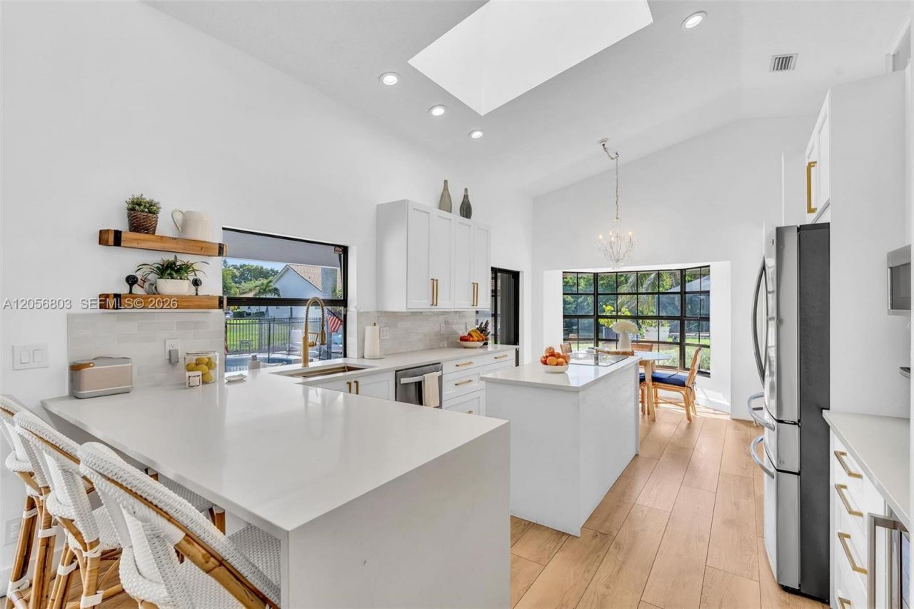 1661 NW 100th Way, Plantation, FL 33322 Photo