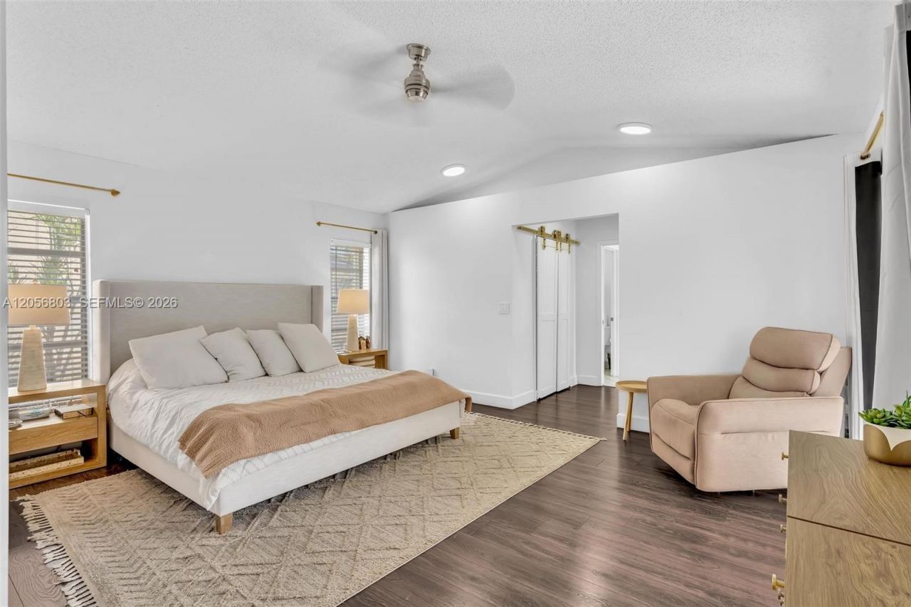 1661 NW 100th Way, Plantation, FL 33322 Photo