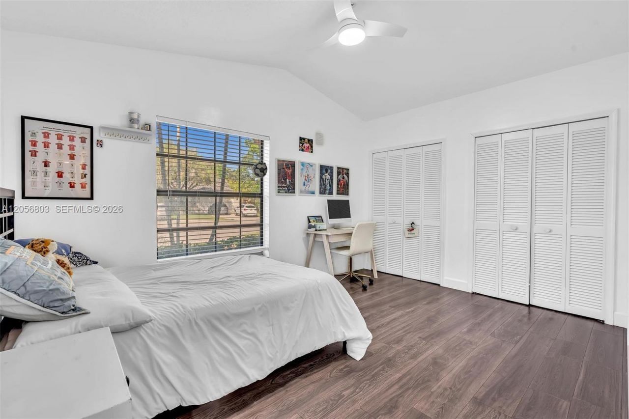 1661 NW 100th Way, Plantation, FL 33322 Photo