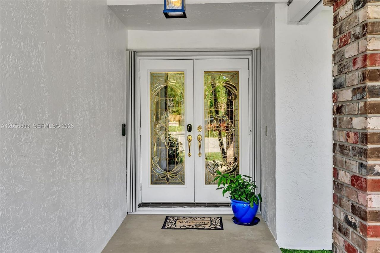 1661 NW 100th Way, Plantation, FL 33322 Photo