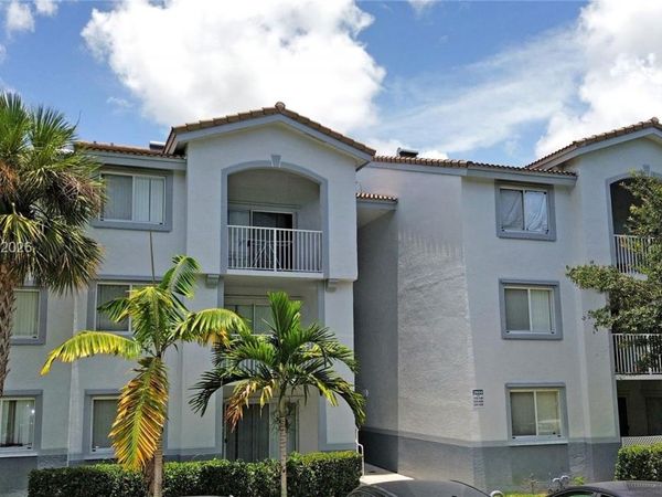 2600 S University Dr , Unit 228, Davie, FL 33328