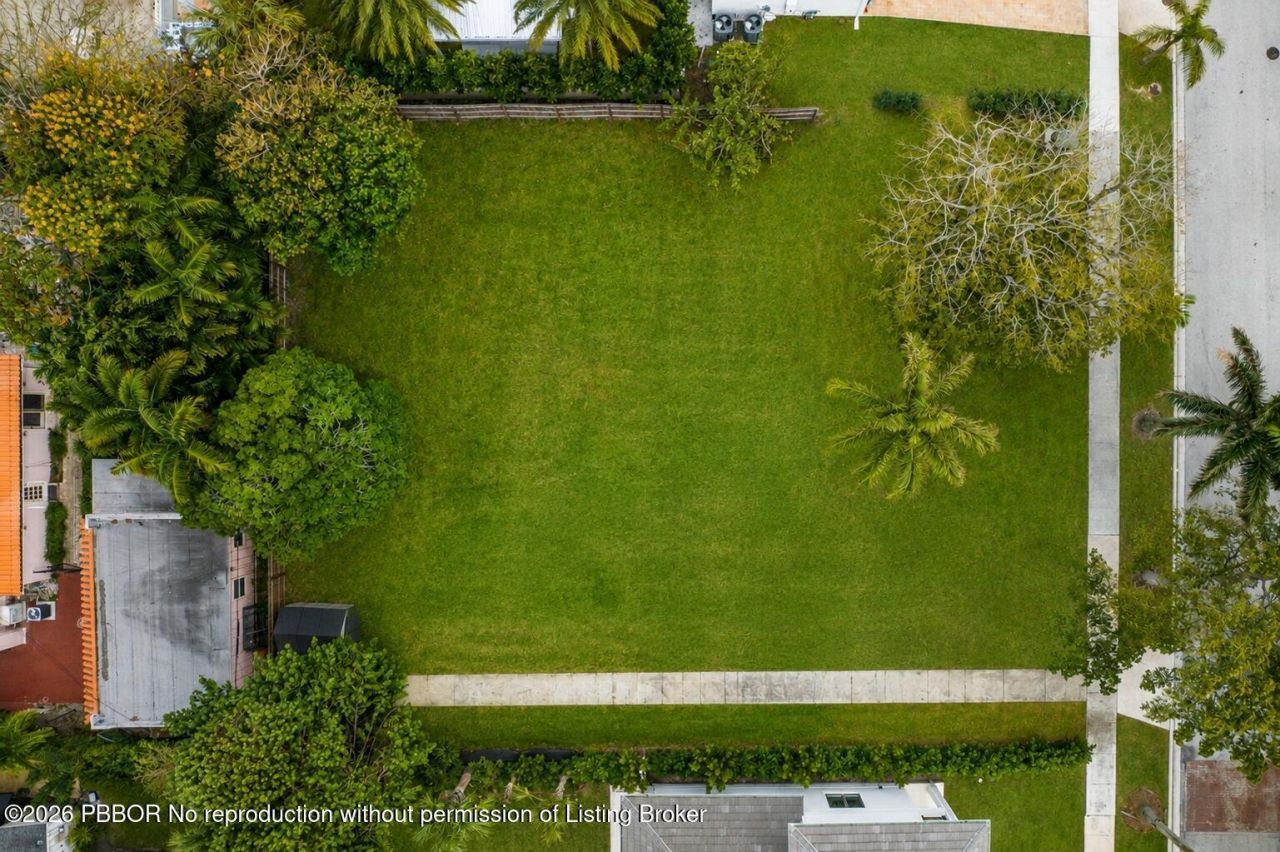 195 Dyer Road, West Palm Beach, FL 33405 Photo