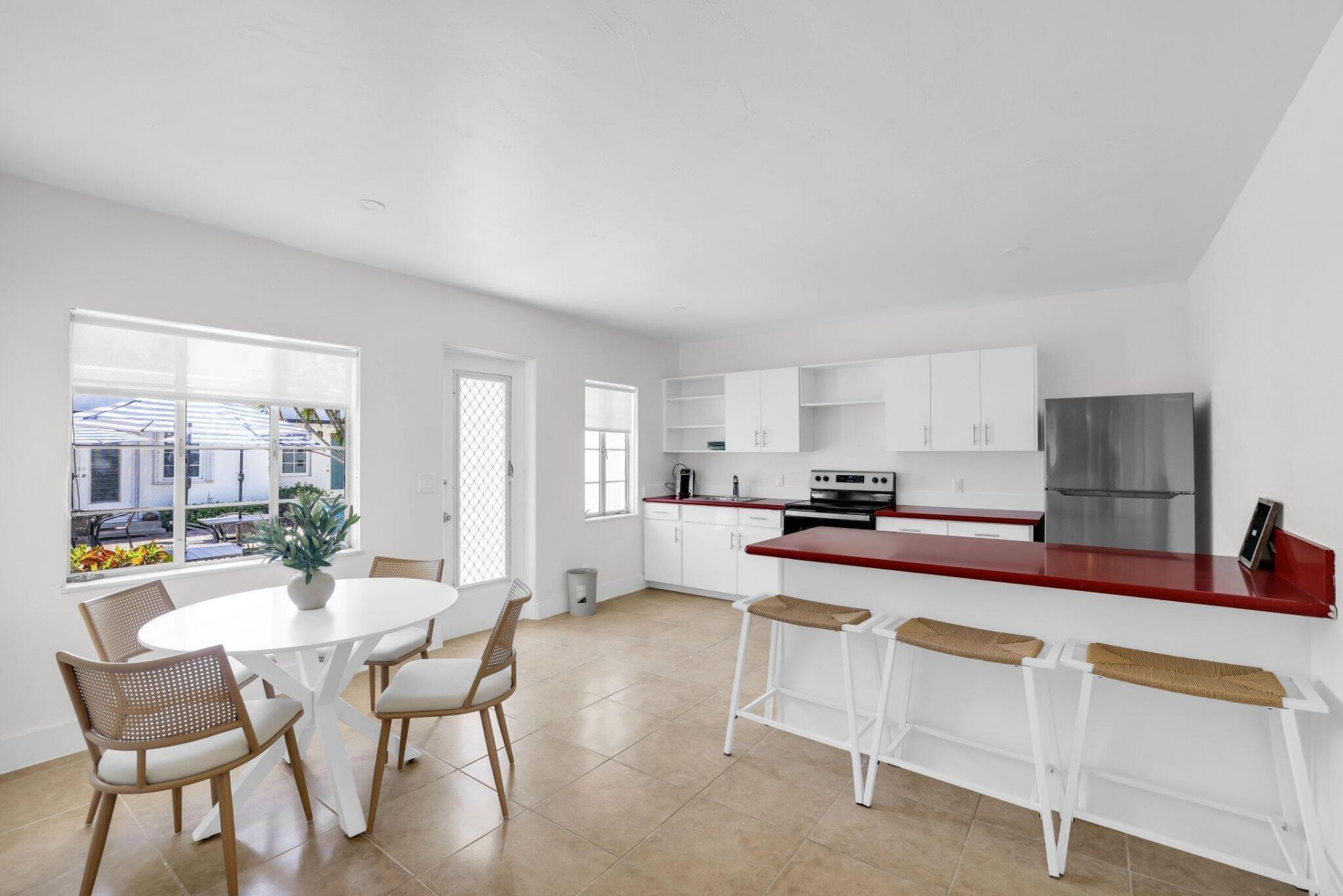 320 Inlet Way, Unit 4, Palm Beach Shores, FL 33404 Photo