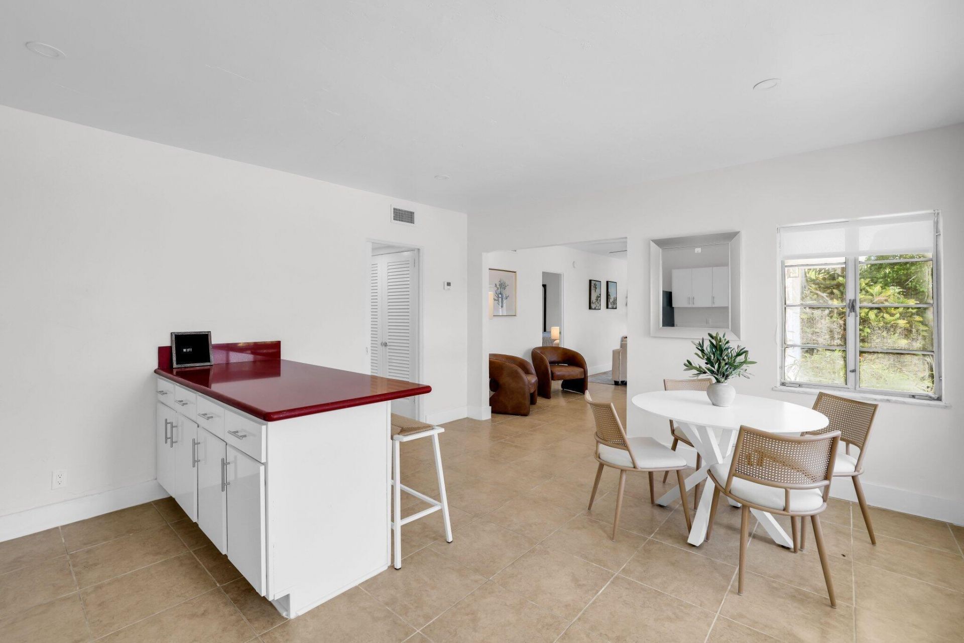 320 Inlet Way, Unit 4, Palm Beach Shores, FL 33404 Photo