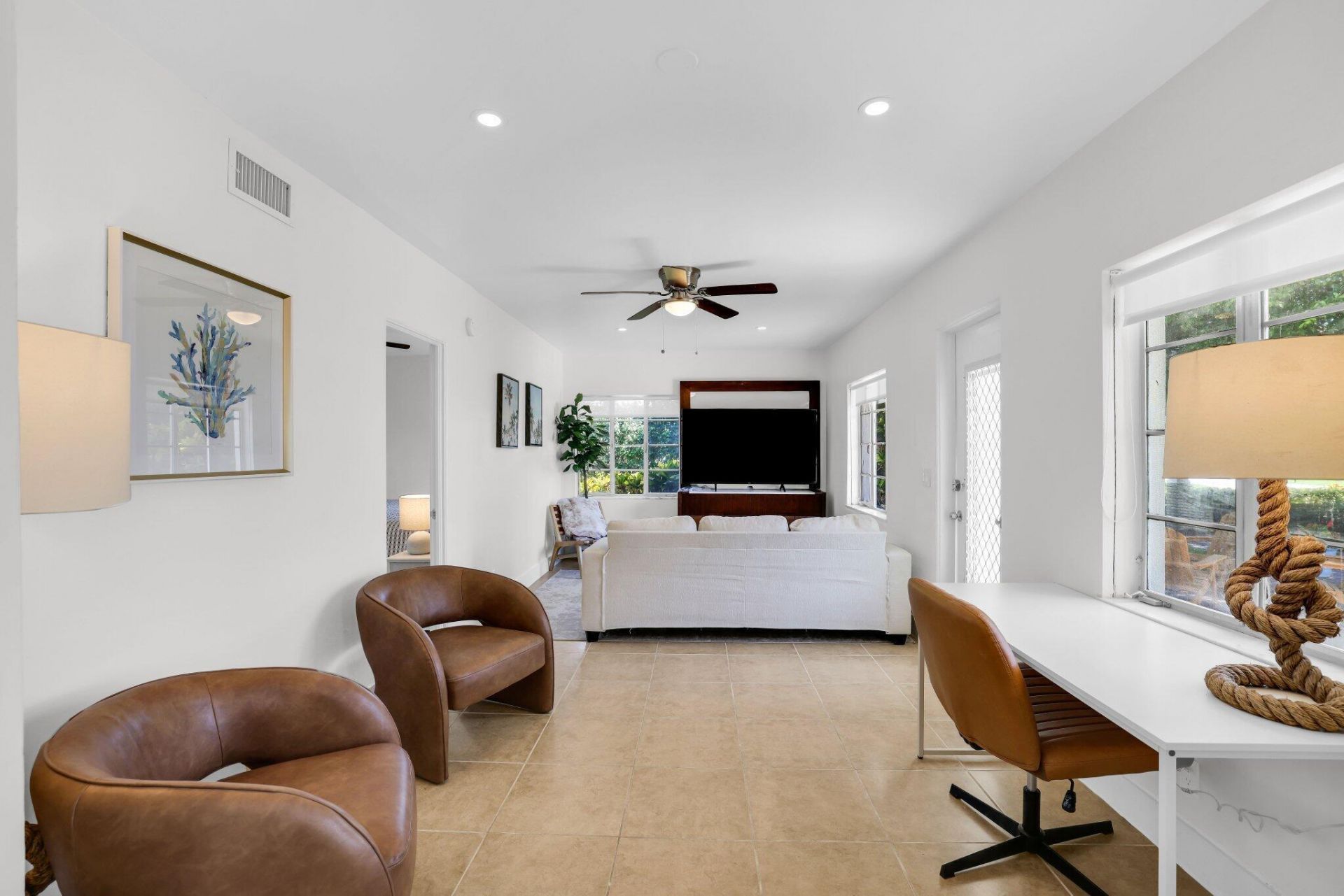 320 Inlet Way, Unit 4, Palm Beach Shores, FL 33404 Photo