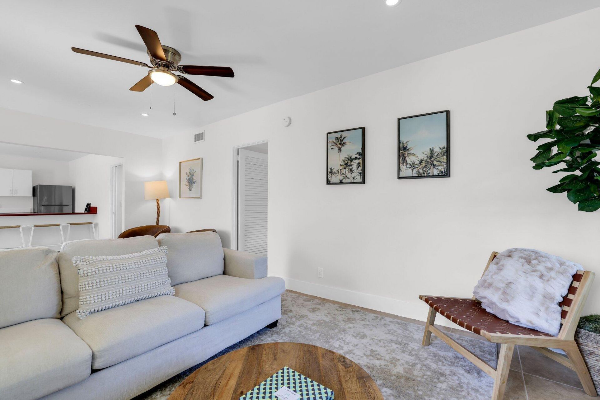 320 Inlet Way, Unit 4, Palm Beach Shores, FL 33404 Photo