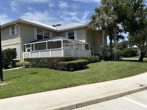 2807 SW LAKEMONT Place, Unit 1, Palm City, FL 34990