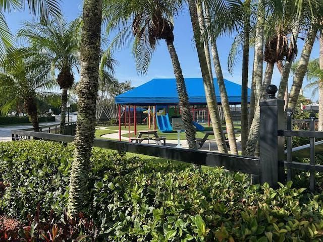 2807 SW Lakemont Place, Unit 1, Palm City, FL 34990 Photo