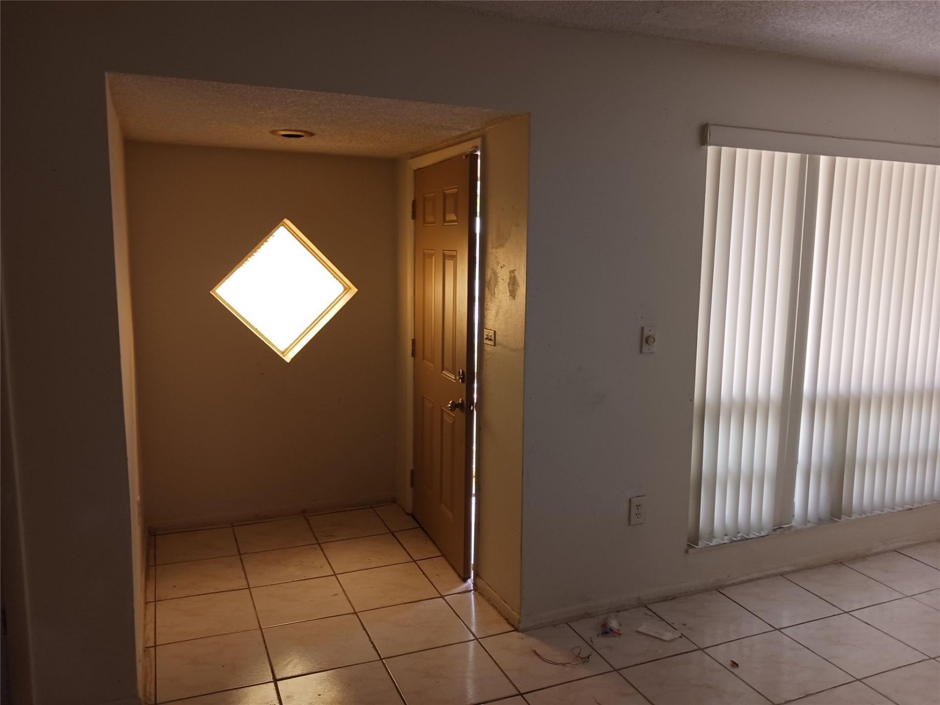 7757 SE Embassy Boulevard, Miramar, FL 33023 Photo