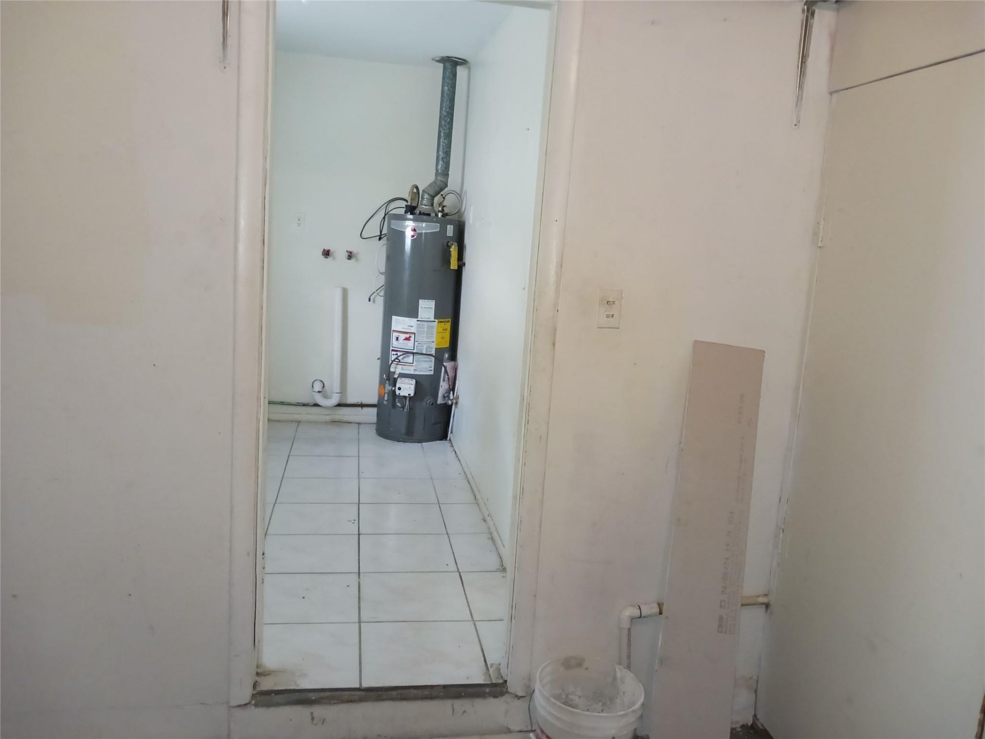 7757 SE Embassy Boulevard, Miramar, FL 33023 Photo
