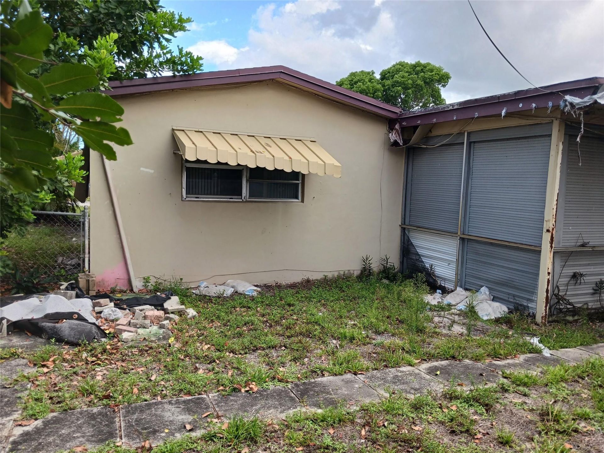7757 SE Embassy Boulevard, Miramar, FL 33023 Photo