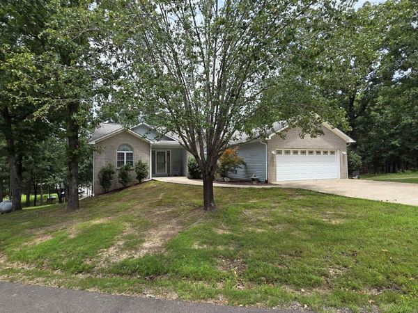 60 Red Fox Road, Greers Ferry, AR 72067