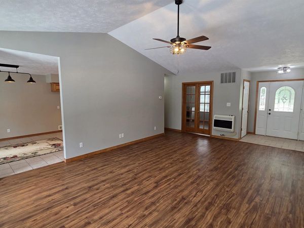 60 Red Fox Road , Greers Ferry, AR 72067