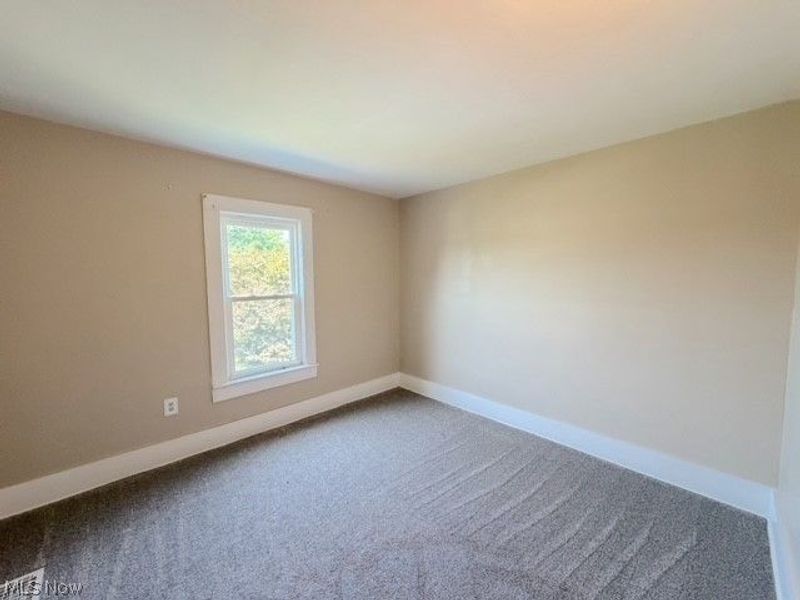 450 Barnett Avenue, Newcomerstown, OH 43832 Photo 21