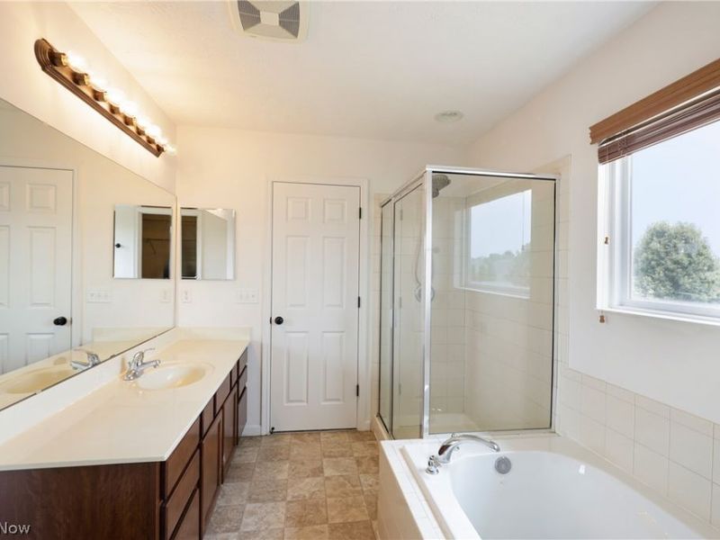 5028 Dayflower Drive, Tipp City, OH 45371 Photo 47