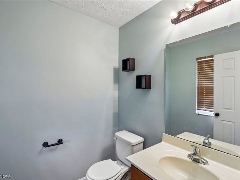 5028 Dayflower Drive, Tipp City, OH 45371 Photo 6