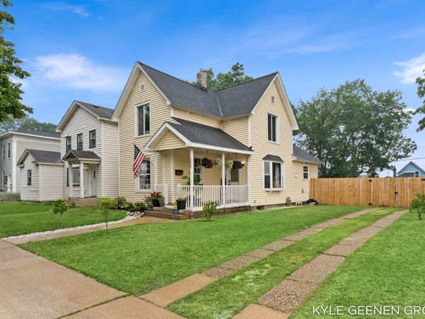 177 W 9th Street, Holland, MI 49423
