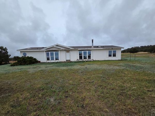 1864 Newton Rd, Pueblo, CO 81005