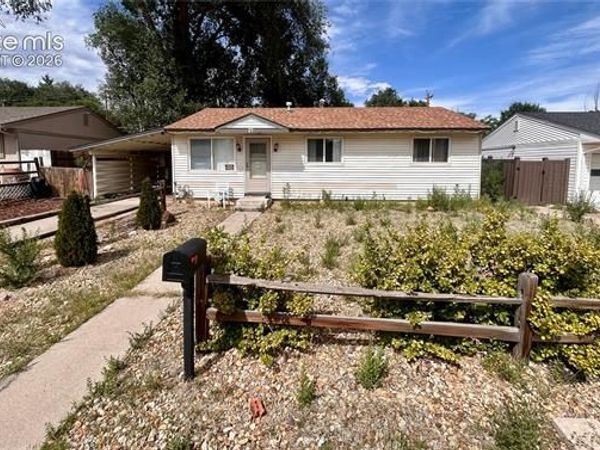 29 Goret Drive, Colorado Springs, CO 80911