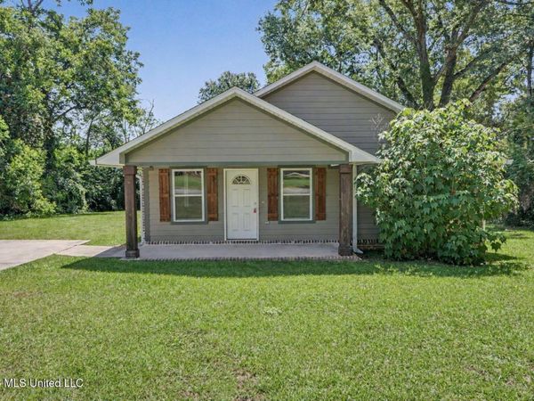 570 Mill Street, Lucedale, MS 39452
