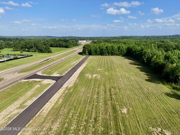 0000002 Hwy 49 , Flora, MS 39071