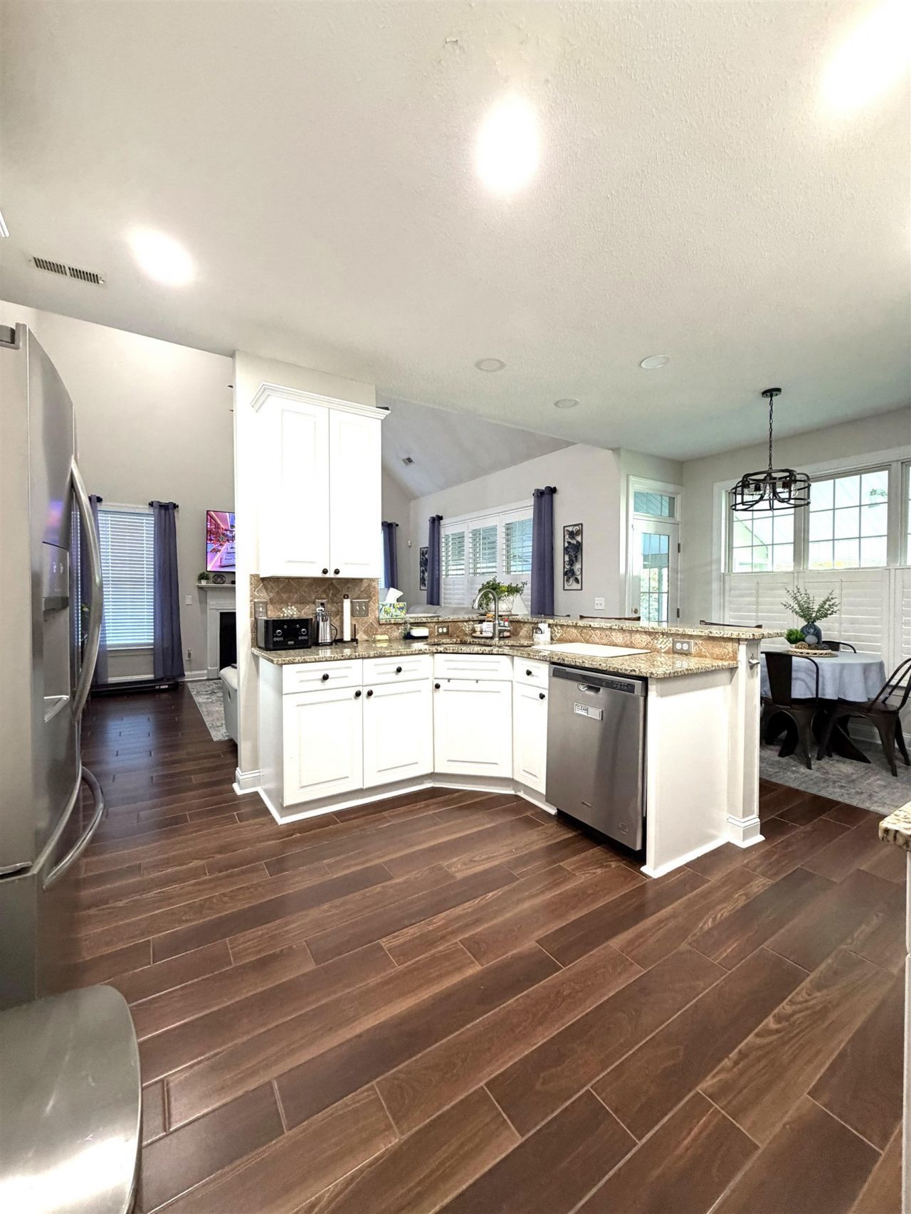 4009 Edenborough Dr.  Photo 12