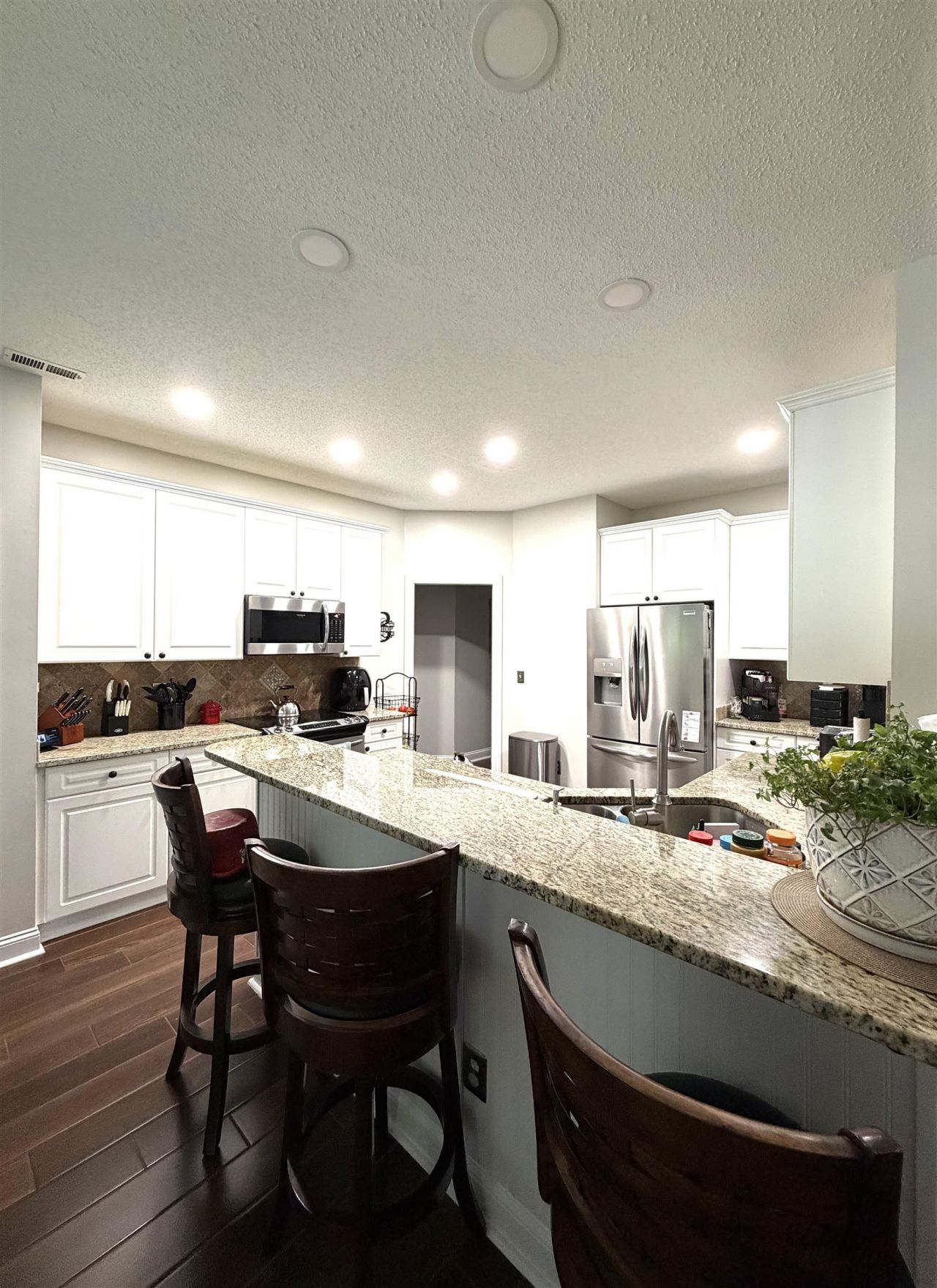 4009 Edenborough Dr.  Photo 13