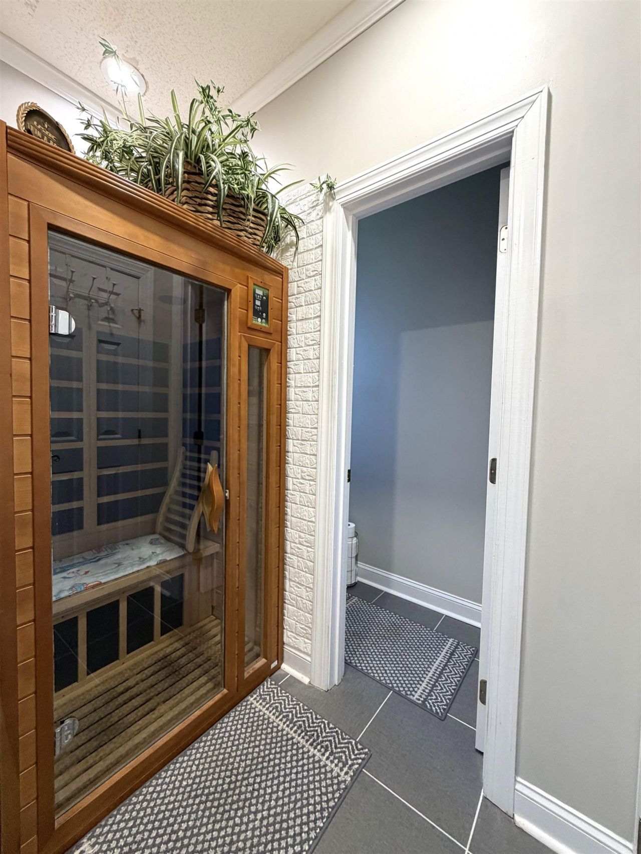 4009 Edenborough Dr.  Photo 20