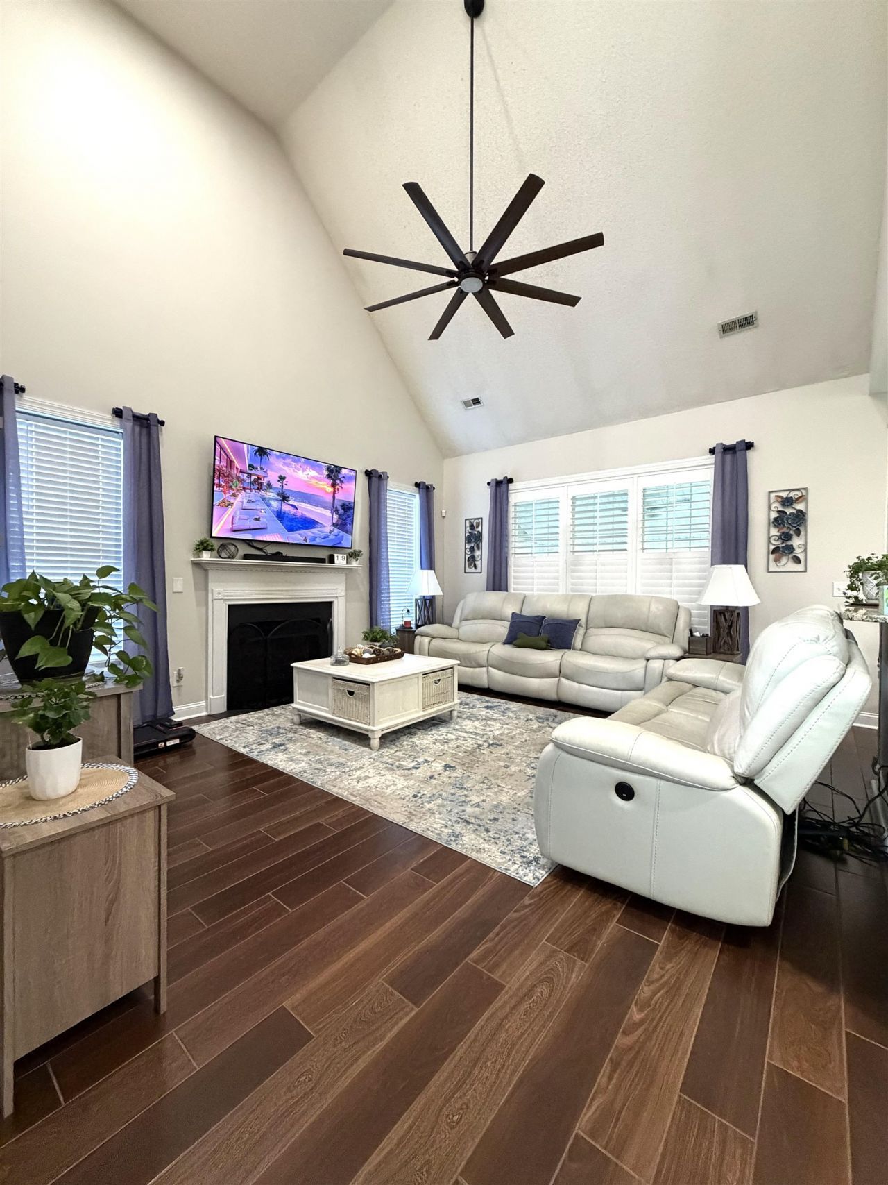 4009 Edenborough Dr.  Photo 9
