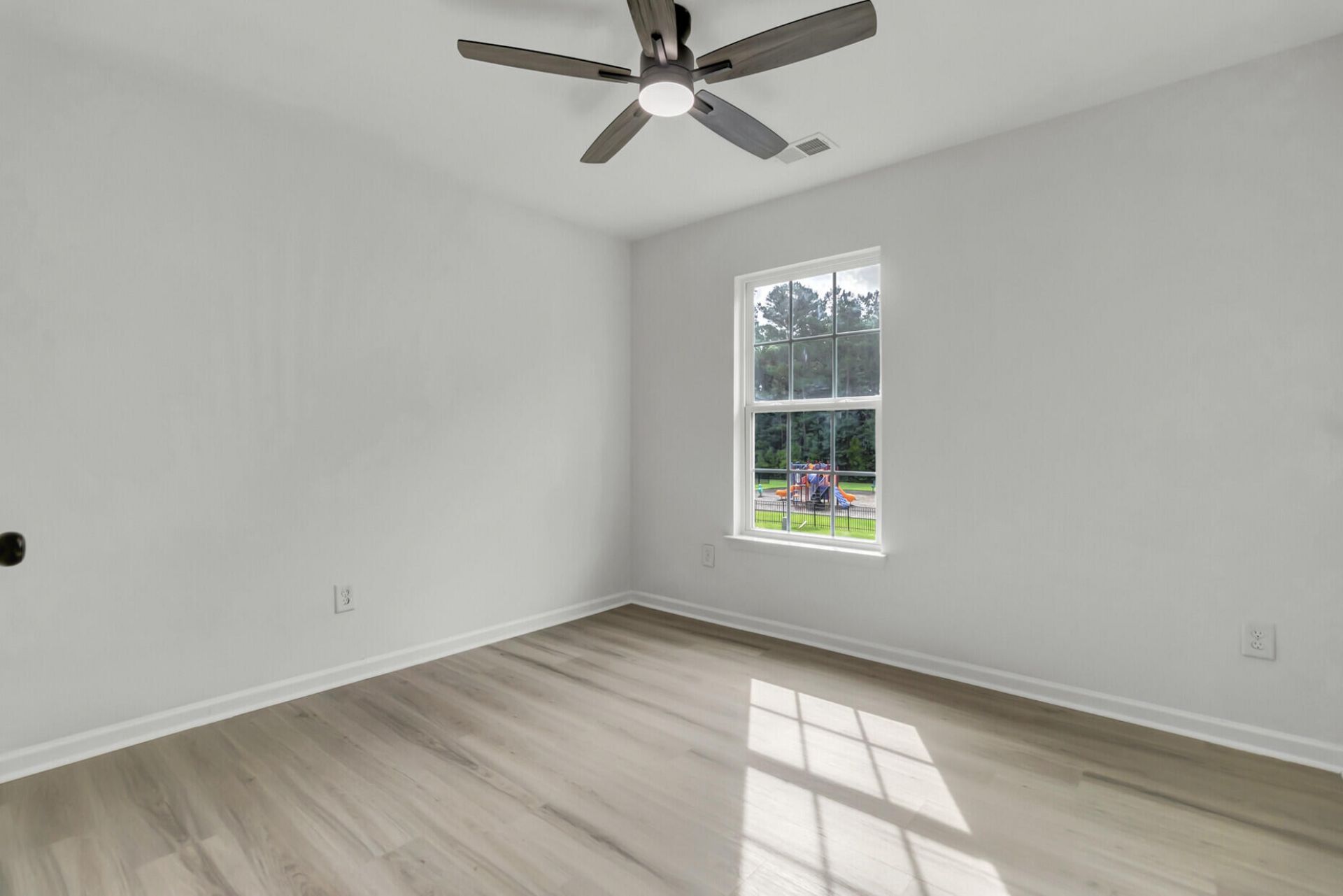 161 Blackstone Drive Photo 26