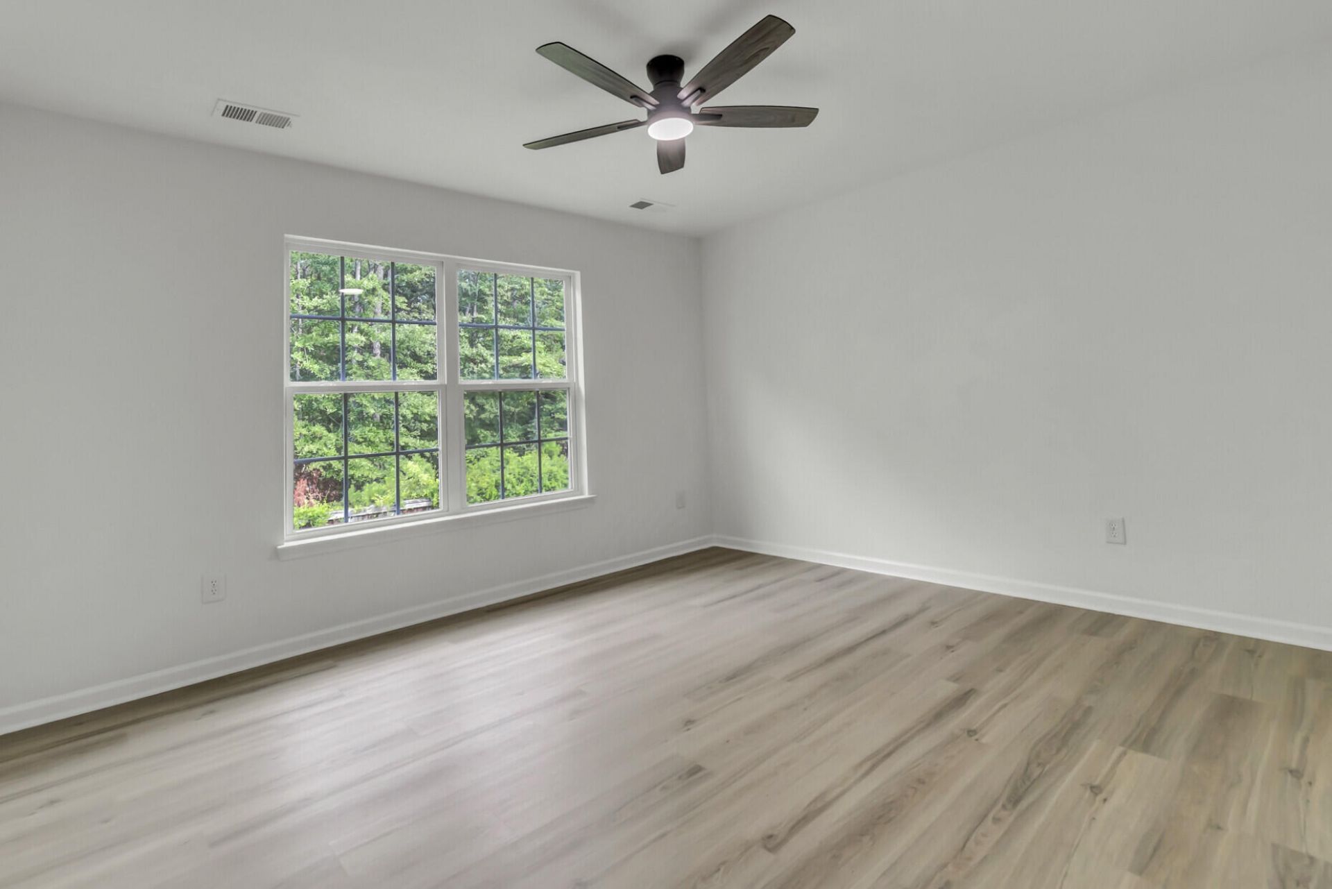161 Blackstone Drive Photo 29