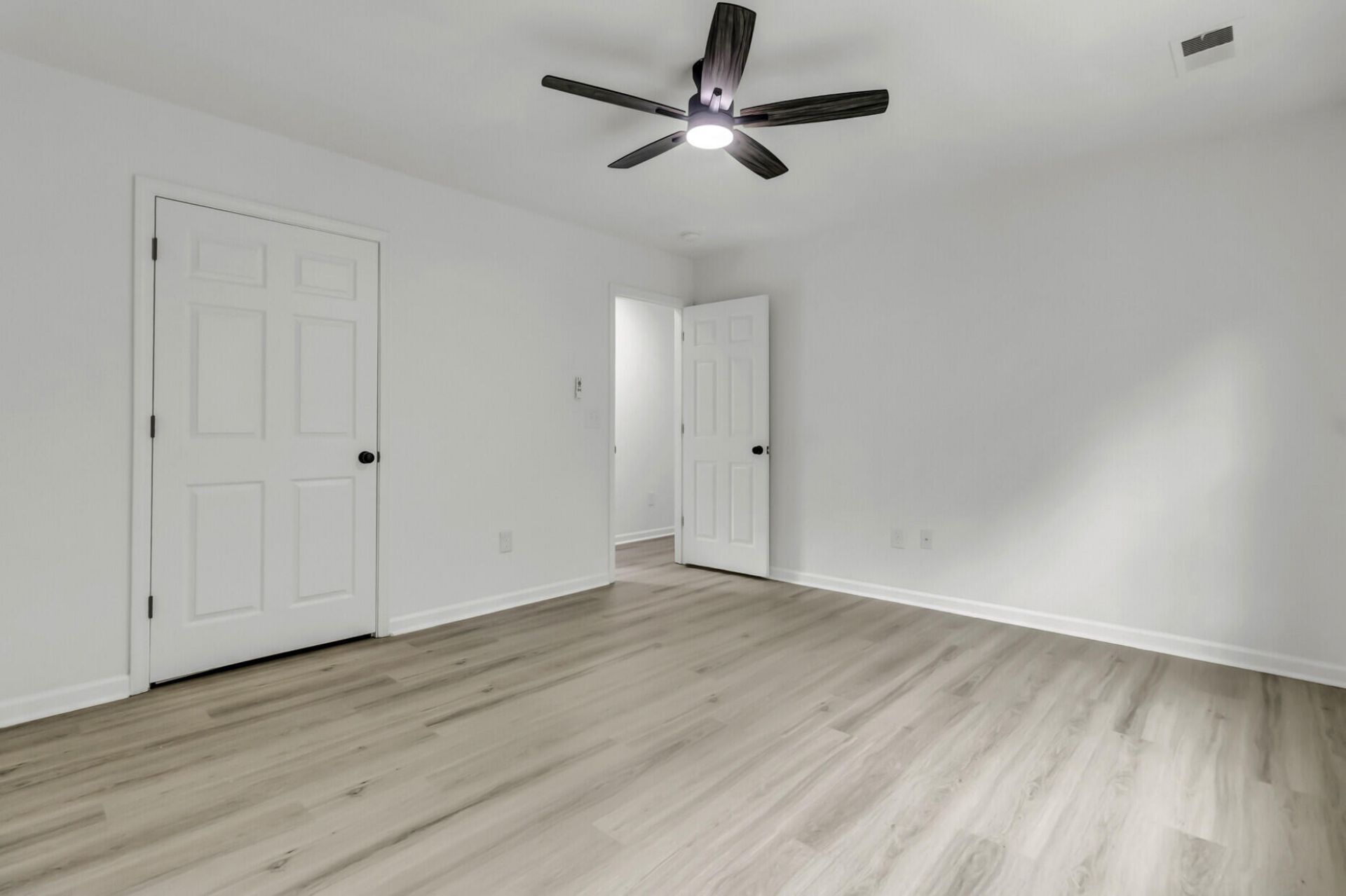 161 Blackstone Drive Photo 30