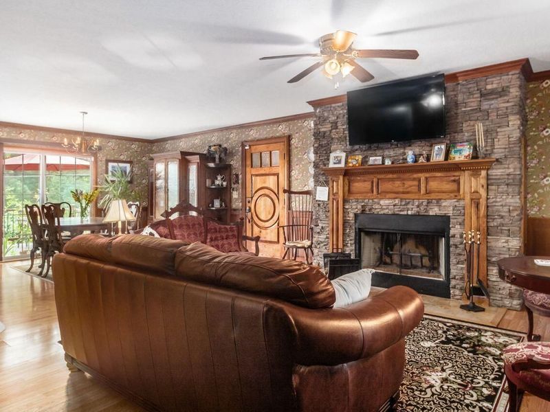 71 Queensway Court, Howard, OH 43028 Photo 2
