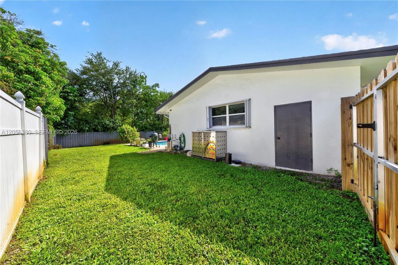 5431 SW 1st St , Plantation, FL 33317 Photo