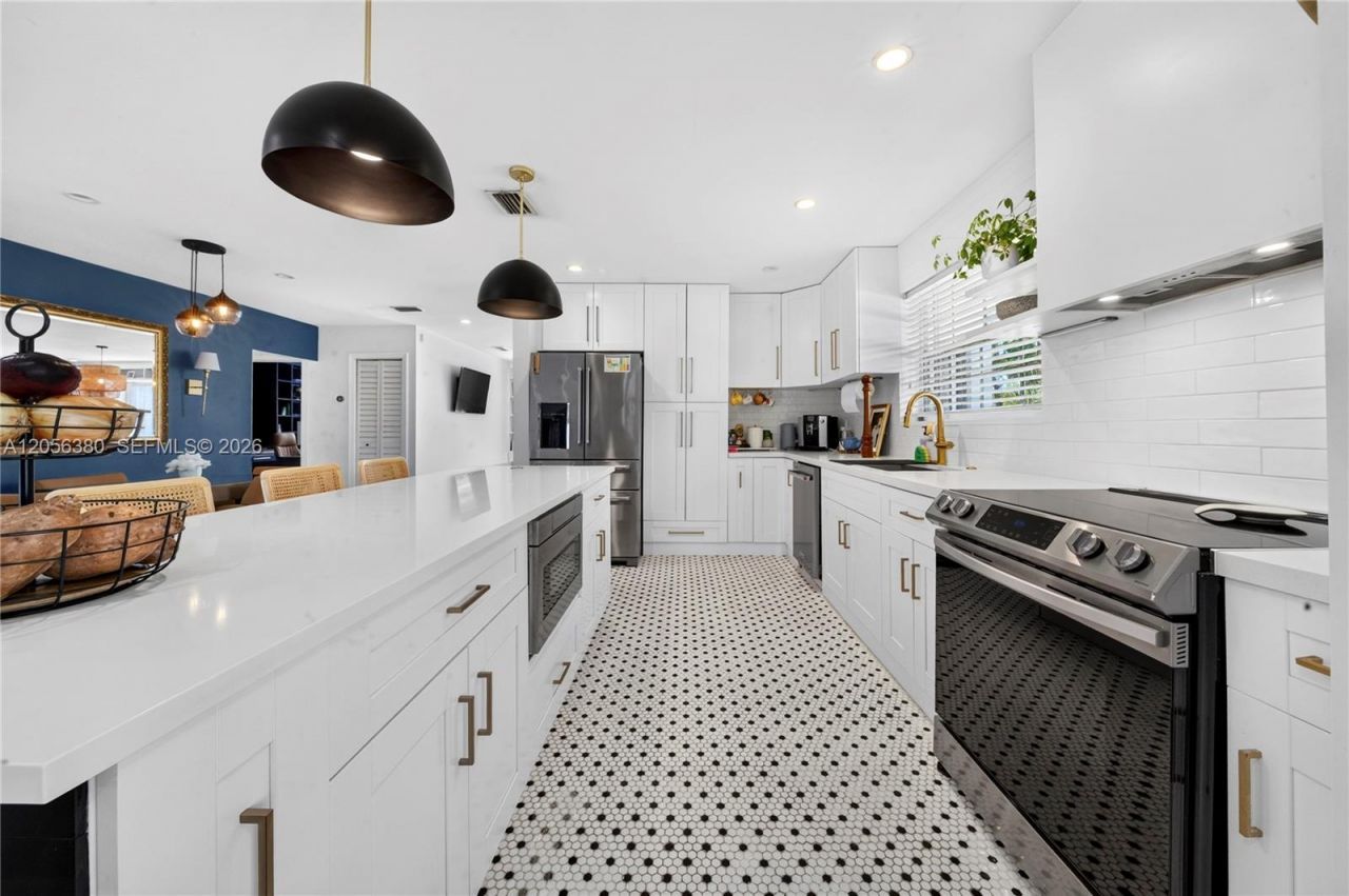 5431 SW 1st St , Plantation, FL 33317 Photo
