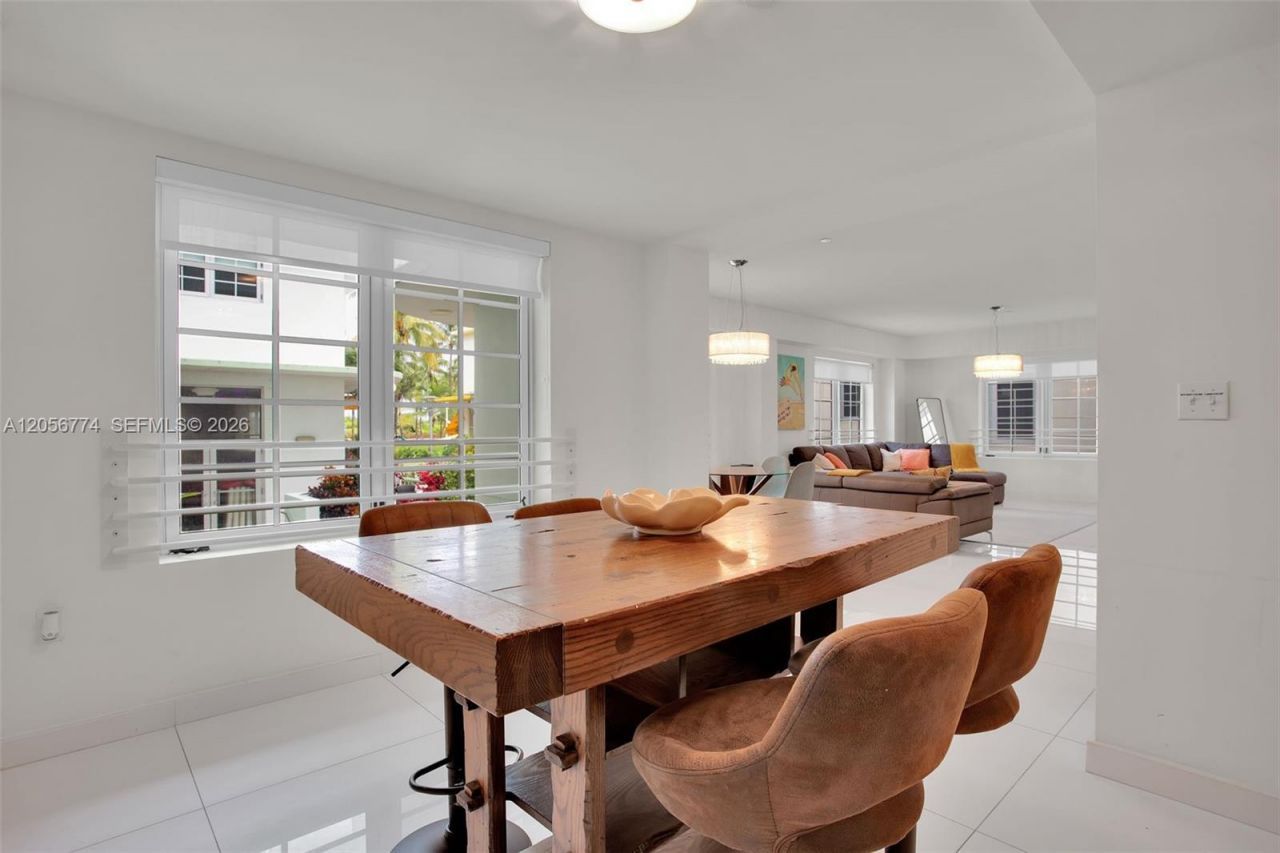 1250 Ocean Dr , Unit 2N, Miami Beach, FL 33139 Photo