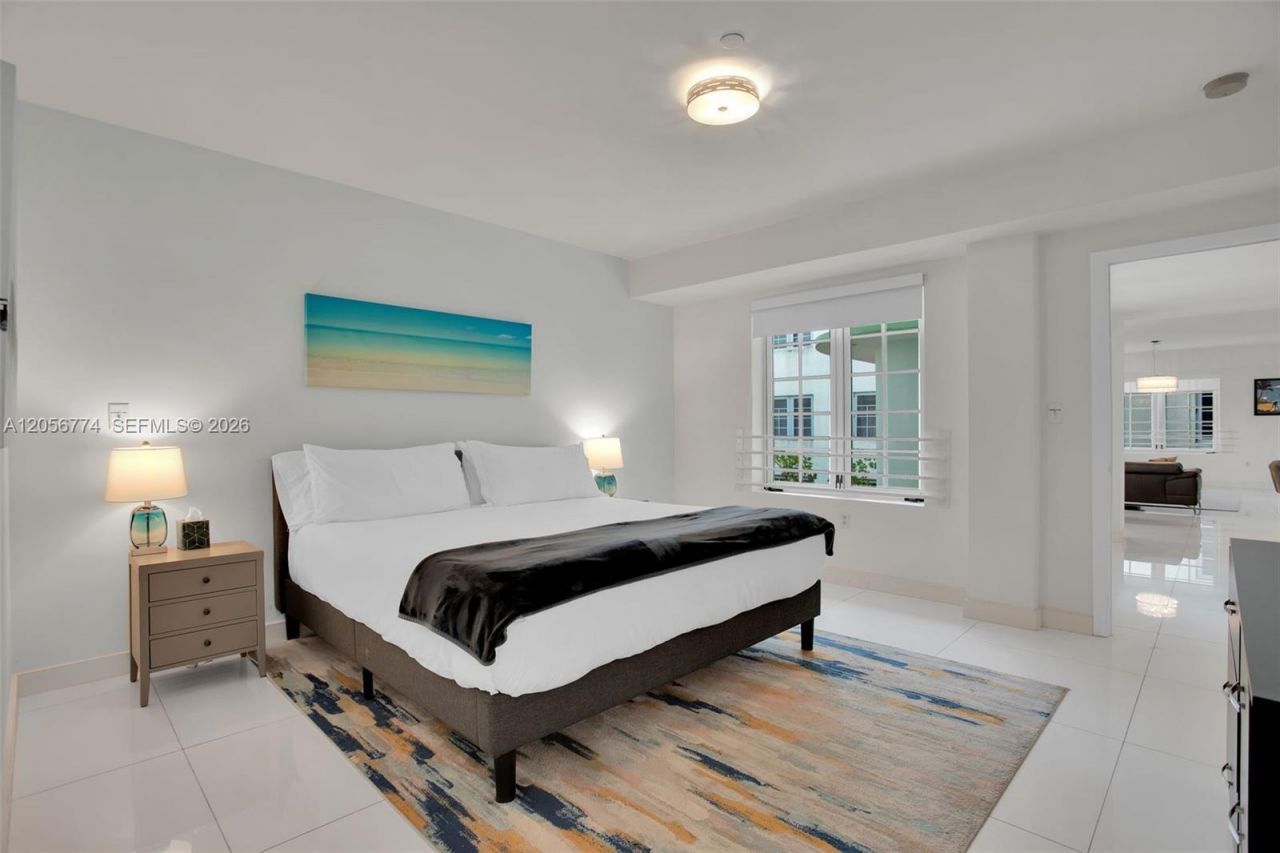 1250 Ocean Dr , Unit 2N, Miami Beach, FL 33139 Photo