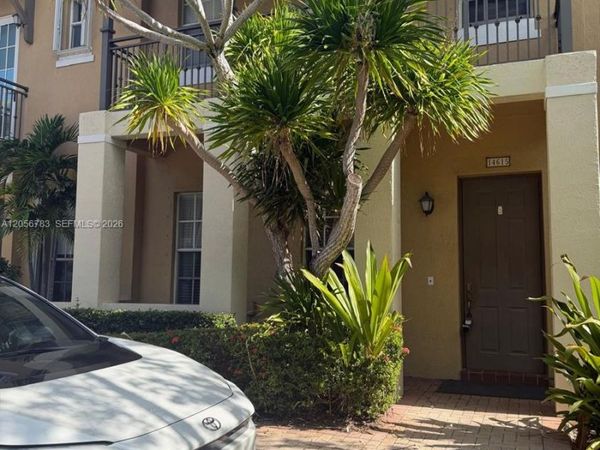 14615 SW 5th St , Pembroke Pines, FL 33027